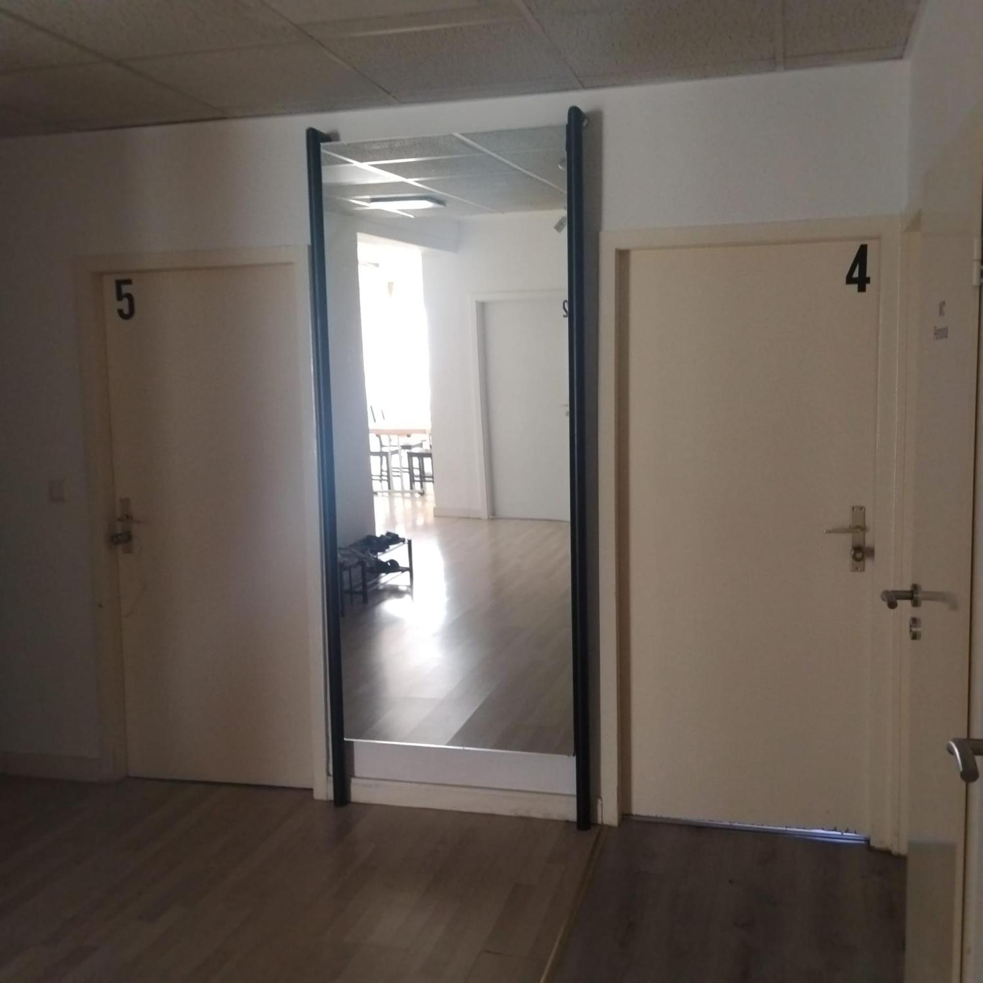 Monteurzimmer In Hamburg West Bei Hansezimmer Exterior foto